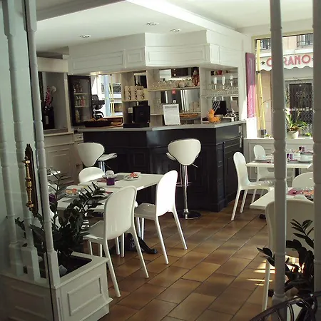 Aldo Hotel 2*